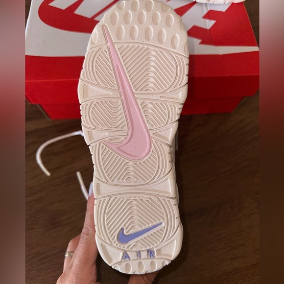 NIKE AIR MORE UPTEMPO '96 'THANK YOU, WILSON' size big kids 3Y, New in box - Picture 8 of 9